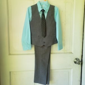 Boys 4 Piece Suit Set